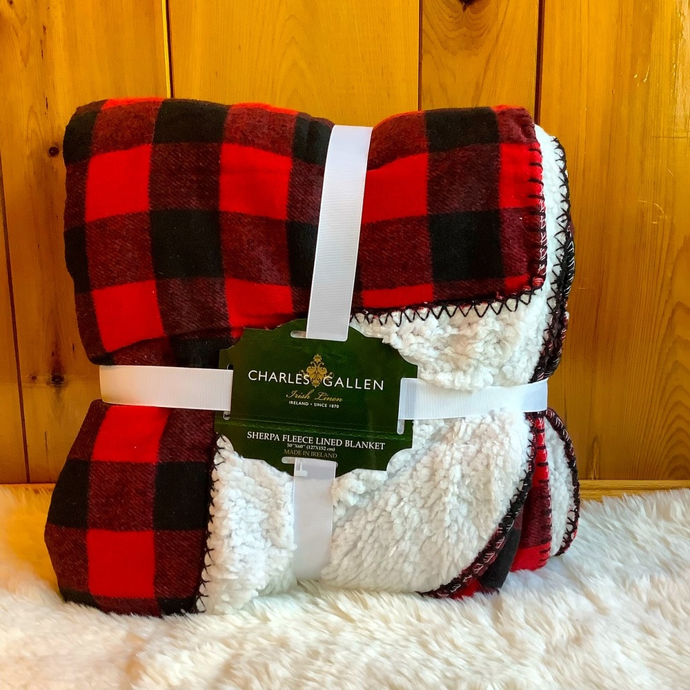 Charles Gallen NWT Buffalo Plaid Sherpa Throw